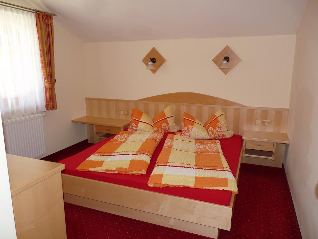 Villa Urlaub Am Bauernhof Rothof Sankt Johann im Pongau Habitación foto